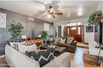 131 E Cambridge Drive, Tucson, AZ 85704 - Photo 6