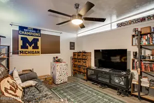 131 E Cambridge Dr, Tucson, AZ 85704 - Photo 18