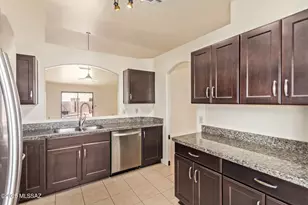 2330 W Silver River Way, Tucson, AZ 85745 - Photo 8