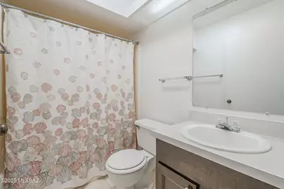 261 W Placita De Los Anillos, Green Valley, AZ 85614 - Photo 18