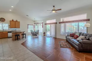 1916 E Cliff Swallow Trail, Green Valley, AZ 85614 - Photo 4