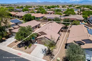 12672 N Golden Jubilee Dr, Marana, AZ 85653 - Photo 2