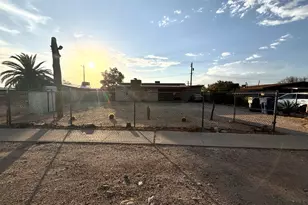 2416 S Forgeus Stravenue, Tucson, AZ 85713 - Photo 2