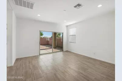 9816 N Solstice Avenue, Tucson, AZ 85743 - Photo 14