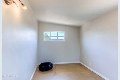 809 S Loyola Avenue, Tucson, AZ 85710 - Photo 22