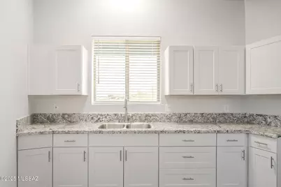 6060 N Camino Almonte, Tucson, AZ 85718 - Photo 36