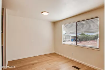 270 W Pinon, Green Valley, AZ 85614 - Photo 8