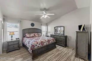 8902 N Soft Winds Dr, Tucson, AZ 85742 - Photo 16