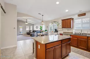 8768 W Saguaro Moon Rd, Marana, AZ 85653 - Photo 8