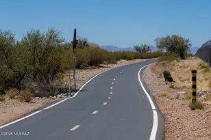 9571 E Wynalda Dr, Tucson, AZ 85747 - Photo 12