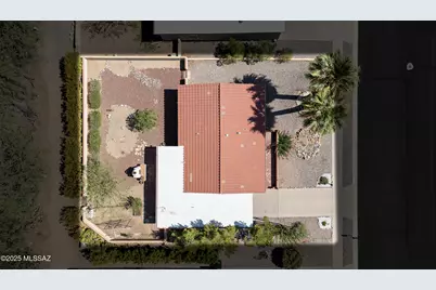 1050 S La Higuera, Green Valley, AZ 85614 - Photo 36