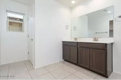 10713 W Hayward Drive, Marana, AZ 85653 - Photo 34