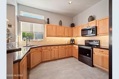 13229 N Heritage Gateway Avenue, Marana, AZ 85658 - Photo 12