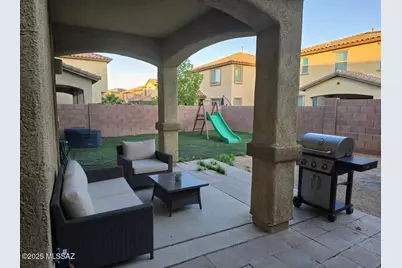 707 W Calle Capotasto, Sahuarita, AZ 85629 - Photo 16