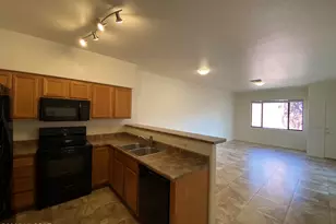 1260 E Weimer Cir, Tucson, AZ 85719 - Photo 4