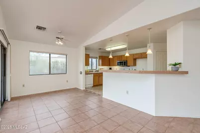 1012 W Union Bell Drive, Green Valley, AZ 85614 - Photo 14