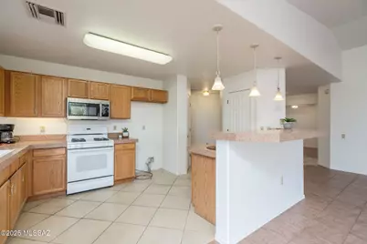 1012 W Union Bell Drive, Green Valley, AZ 85614 - Photo 16