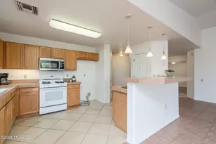 1012 W Union Bell Dr, Green Valley, AZ 85614 - Photo 16