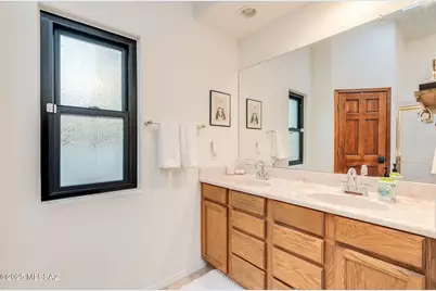 11646 E Saguaro Crest Place, Tucson, AZ 85747 - Photo 20