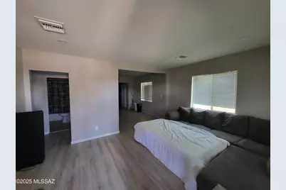 1827 E 13th Street, Tucson, AZ 85719 - Photo 6