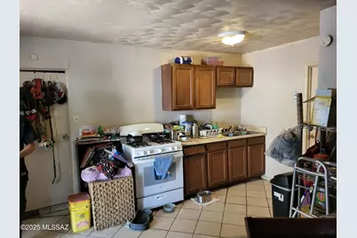 1827 E 13th Street, Tucson, AZ 85719 - Photo 18