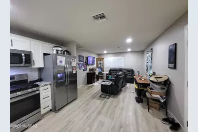 1827 E 13th Street, Tucson, AZ 85719 - Photo 4