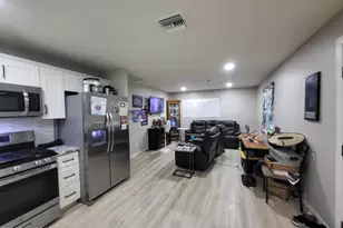 1827 E 13th St, Tucson, AZ 85719 - Photo 4