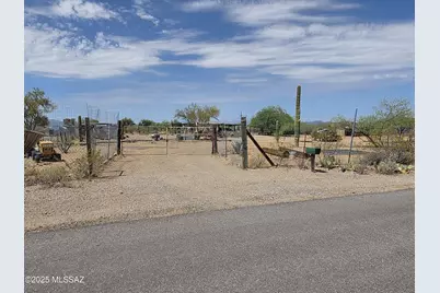 2320 S Calle Hohokam, Tucson, AZ 85735 - Photo 2