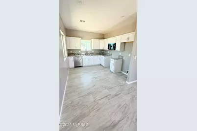 2065 W Ajo Way, Tucson, AZ 85713 - Photo 2