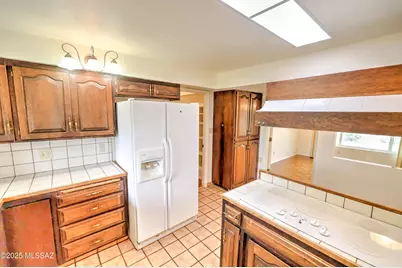 8620 N Pomona Avenue, Tucson, AZ 85704 - Photo 6