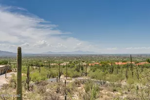 10215 Sabino Estates Dr, Tucson, AZ 85749 - Photo 1