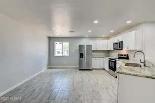 179 S Montgomery Ave, Corona de Tucson, AZ 85641 - Photo 4