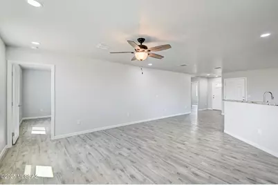 179 S Montgomery Avenue, Corona de Tucson, AZ 85641 - Photo 6