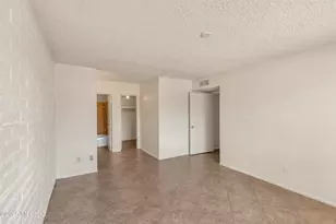 9761 E Cinder Ct, Tucson, AZ 85748 - Photo 14