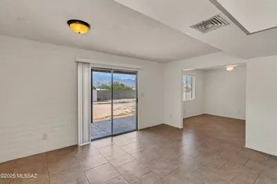 9761 E Cinder Court, Tucson, AZ 85748 - Photo 6