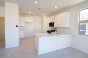 12013 E Chamrod Dr, Vail, AZ 85641 - Photo 2