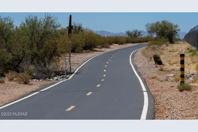 9148 E Indigo Bluff Street, Tucson, AZ 85730 - Photo 10
