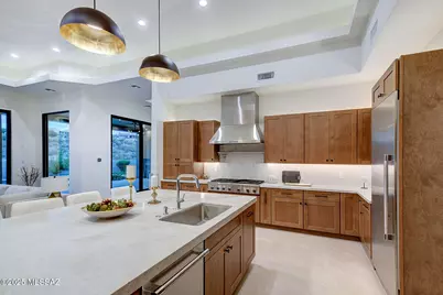 6138 N Jochums Drive, Tucson, AZ 85718 - Photo 10