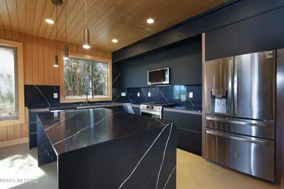 3872 E Calle Cayo, Tucson, AZ 85718 - Photo 2