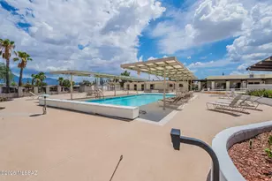 240 W Cumaro Dr, Green Valley, AZ 85614 - Photo 46