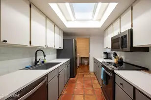 5701 N Glenn St, Tucson, AZ 85712 - Photo 4