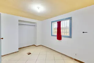 6911 W Tumbling T, Tucson, AZ 85757 - Photo 12