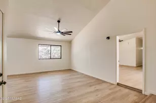 320 N Estill Dr, Oracle, AZ 85623 - Photo 10