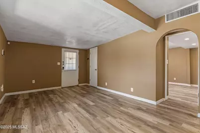 4228 N 16th Place, Tucson, AZ 85705 - Photo 8
