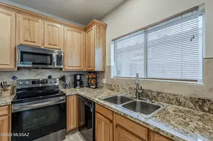 15181 N Triple Crown Pl, Tucson, AZ 85739 - Photo 16