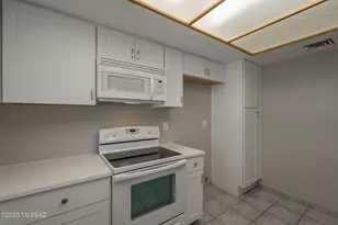 653 N Avenida Tortuga, Green Valley, AZ 85614 - Photo 18