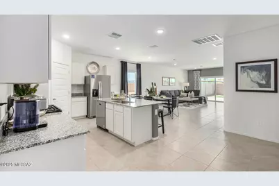 9852 E Gray Hawk Drive, Tucson, AZ 85730 - Photo 12