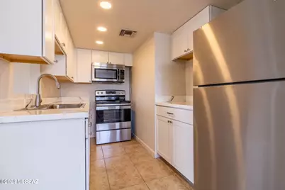 655 E Drachman Street #3, Tucson, AZ 85705 - Photo 8