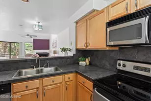 5675 N Camino Esplendora, Tucson, AZ 85718 - Photo 12