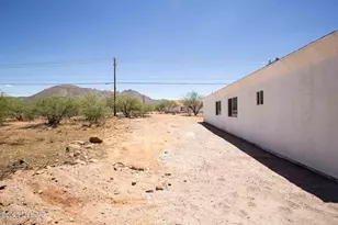 1821 Circulo Mexicali, Rio Rico, AZ 85648 - Photo 20